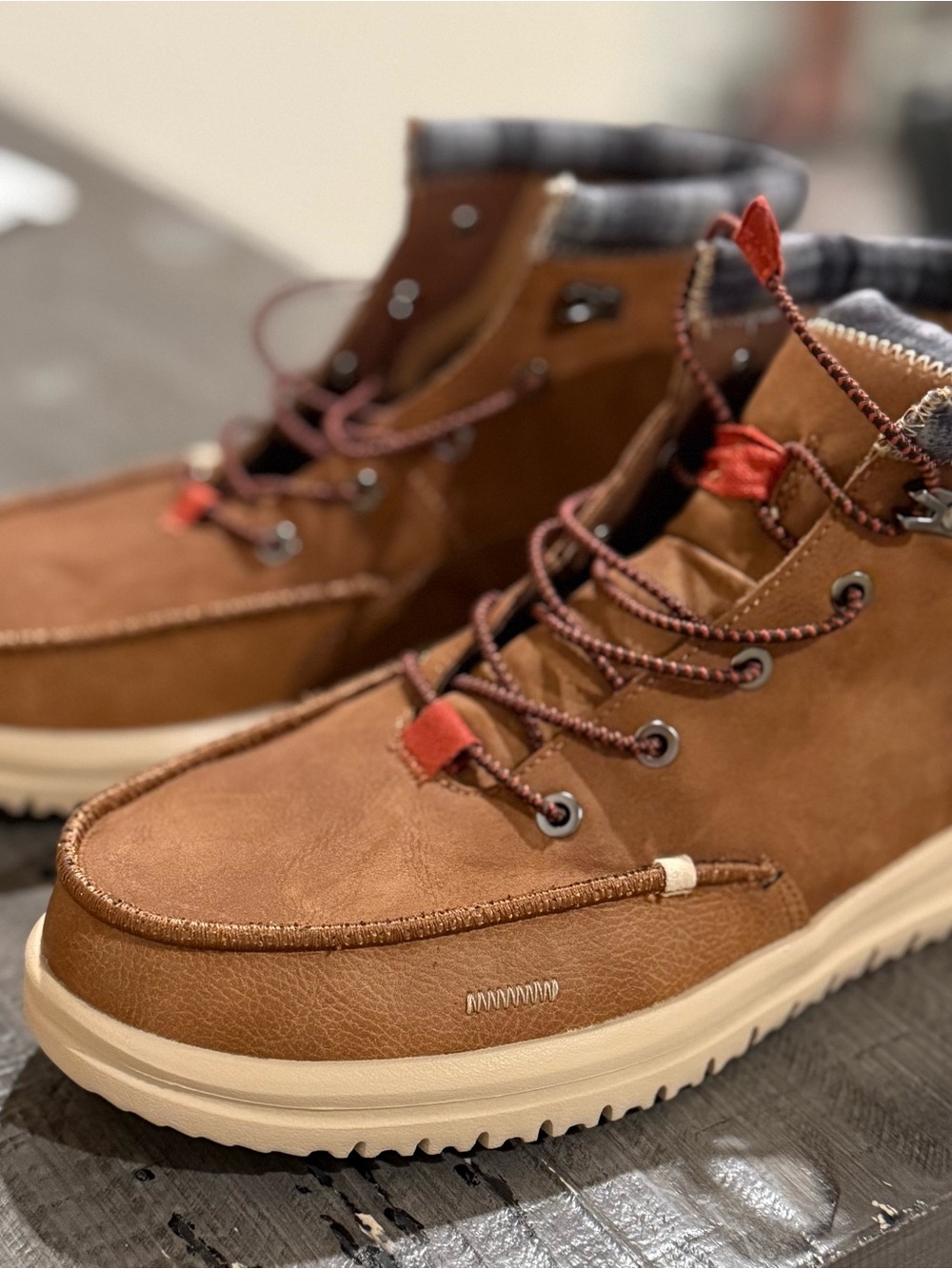 Mens Hey dude Brown Casual Chukka Boots with Padded Collar - Men's. - Picture 3 of 3